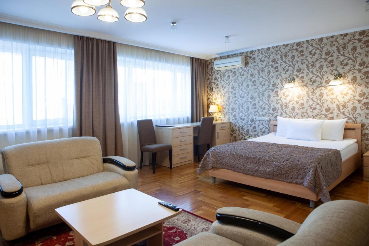 Hotel Krasnoyarsk Dış mekan fotoğraf