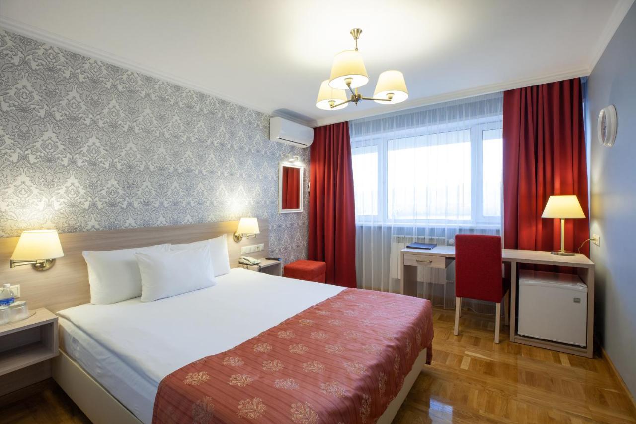 Hotel Krasnoyarsk Dış mekan fotoğraf