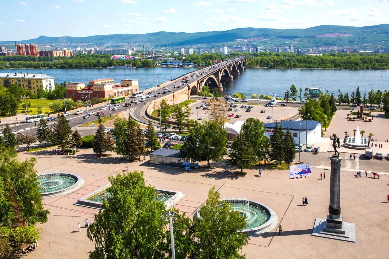 Hotel Krasnoyarsk Dış mekan fotoğraf